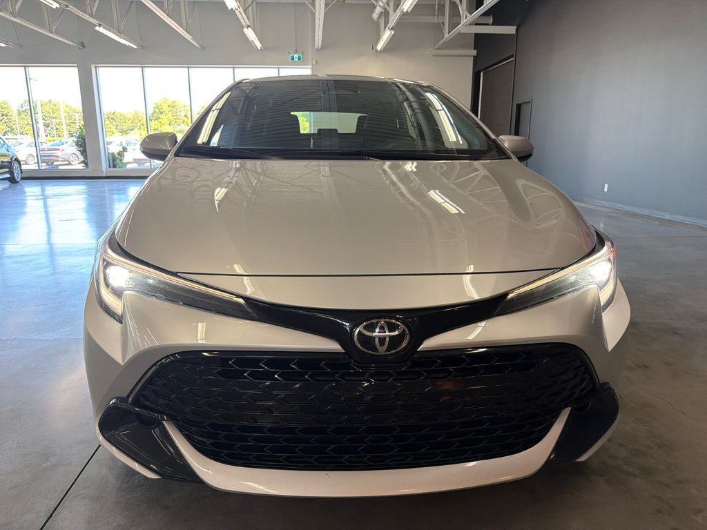 2023 Toyota Corolla Hatchback SE in Saint-Jean-Sur-Richelieu, Quebec - 3 - w1024h768px
