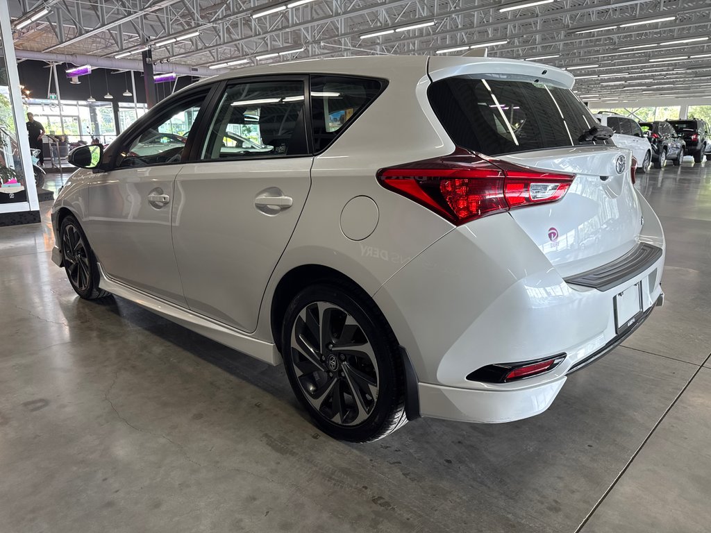 2017 Toyota Corolla iM in Saint-Jean-Sur-Richelieu, Quebec - 7 - w1024h768px