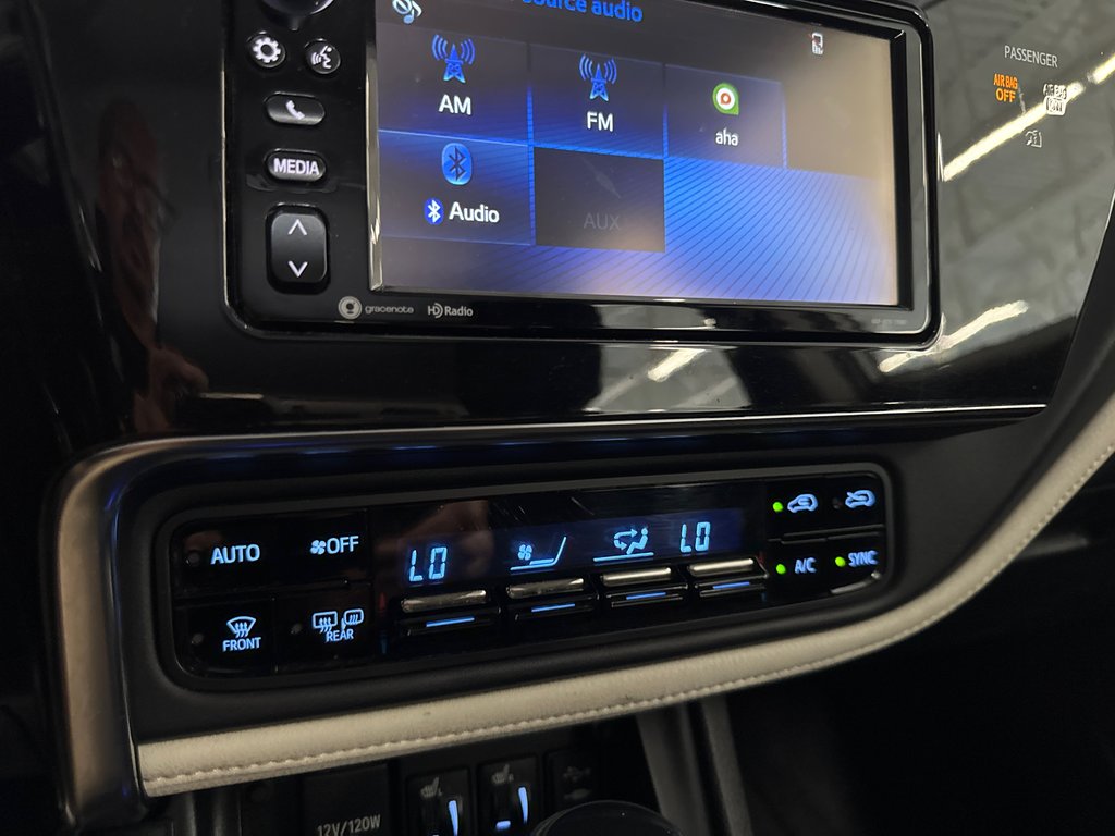 2017 Toyota Corolla iM in Saint-Jean-Sur-Richelieu, Quebec - 16 - w1024h768px
