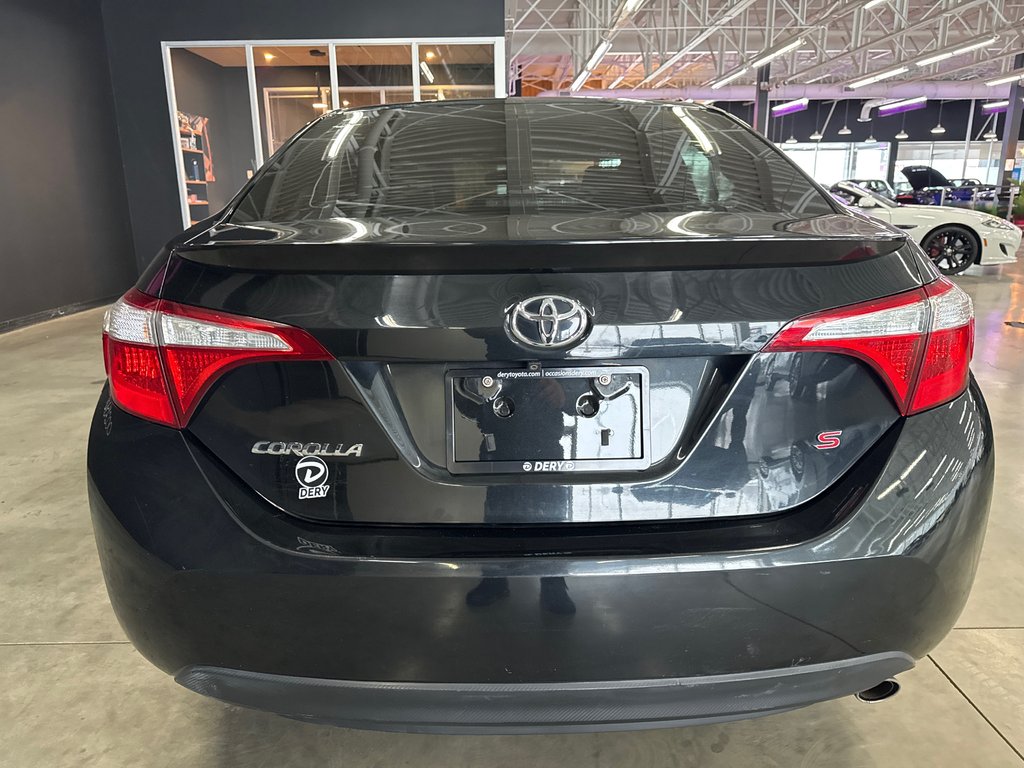 2015 Toyota Corolla S in Saint-Jean-Sur-Richelieu, Quebec - 5 - w1024h768px