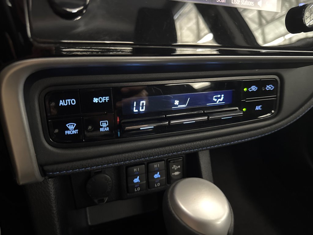 Toyota Corolla SE 2017 à Saint-Jean-Sur-Richelieu, Québec - 16 - w1024h768px