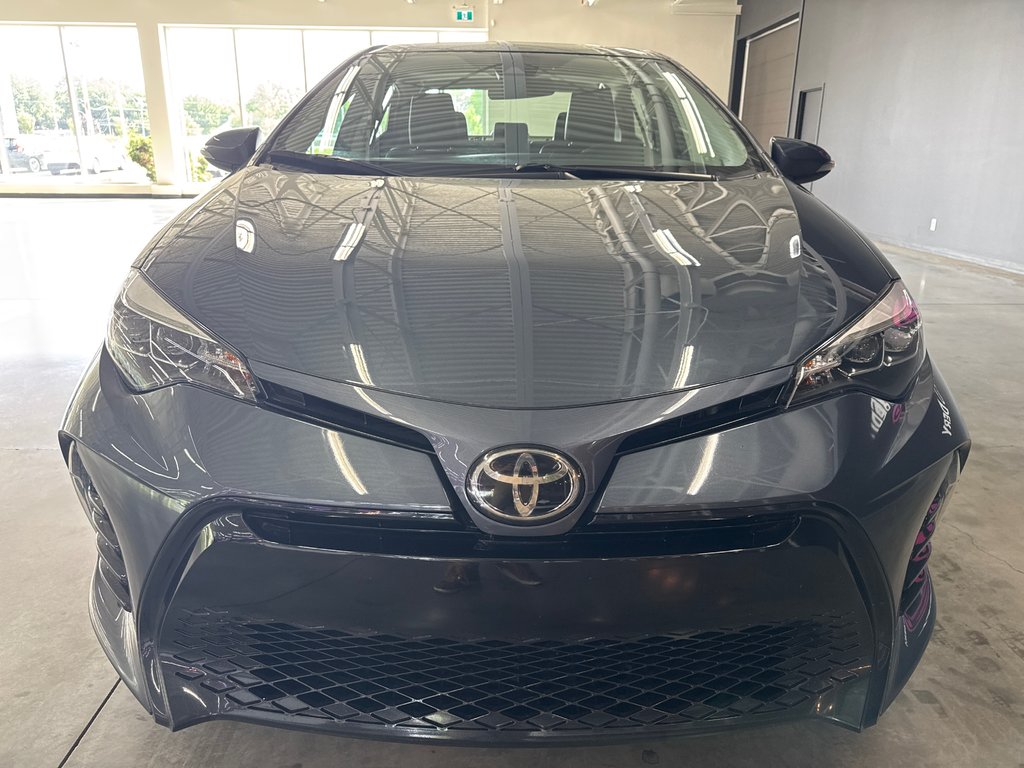 Toyota Corolla SE 2017 à Saint-Jean-Sur-Richelieu, Québec - 3 - w1024h768px