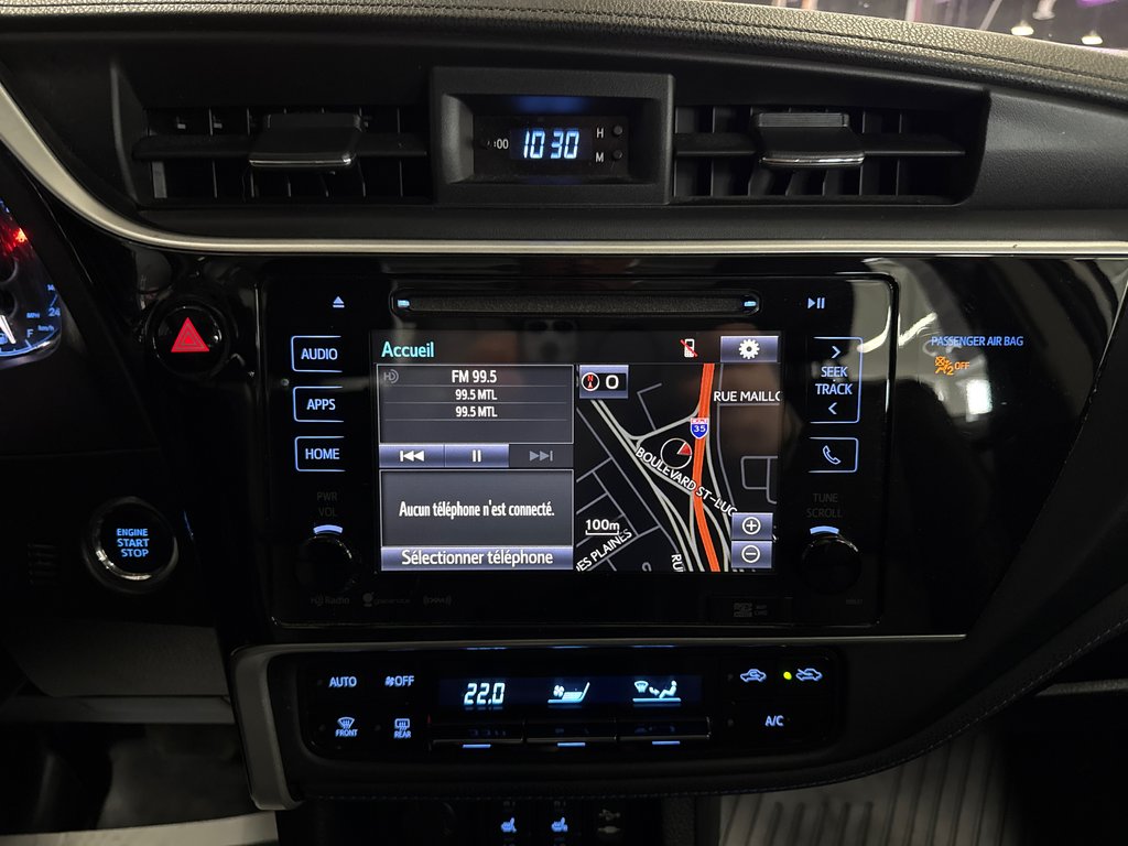 2018 Toyota Corolla XSE in Saint-Jean-Sur-Richelieu, Quebec - 25 - w1024h768px