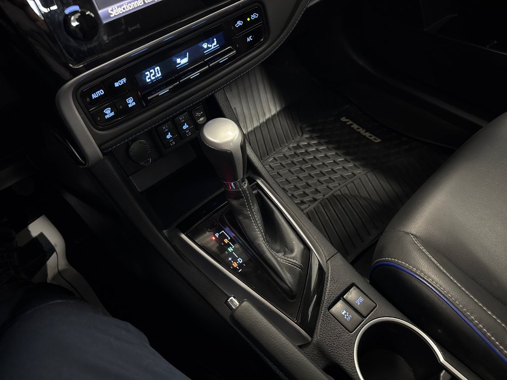 2018 Toyota Corolla XSE in Saint-Jean-Sur-Richelieu, Quebec - 26 - w1024h768px