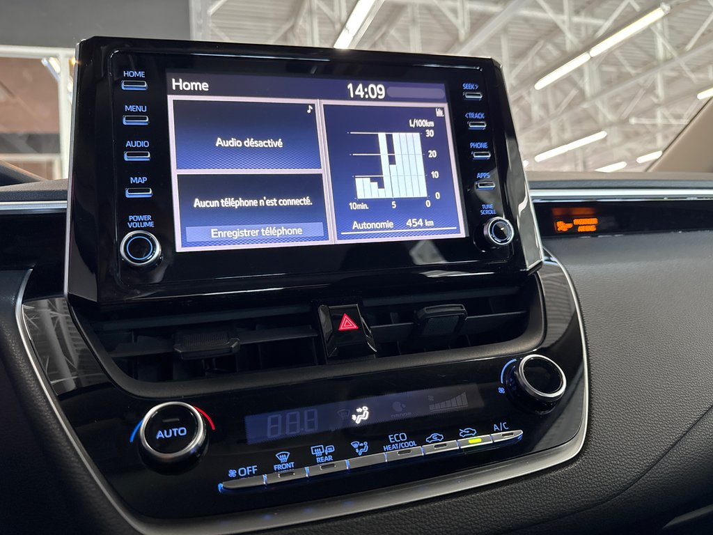 2020 Toyota Corolla LE in Saint-Jean-Sur-Richelieu, Quebec - 14 - w1024h768px