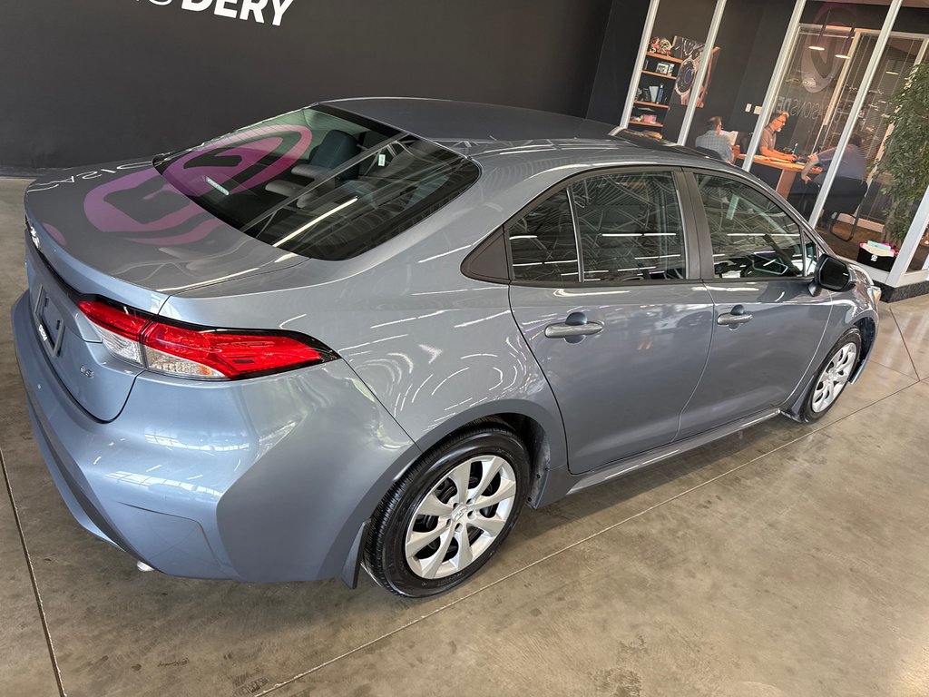 2020 Toyota Corolla LE in Saint-Jean-Sur-Richelieu, Quebec - 4 - w1024h768px
