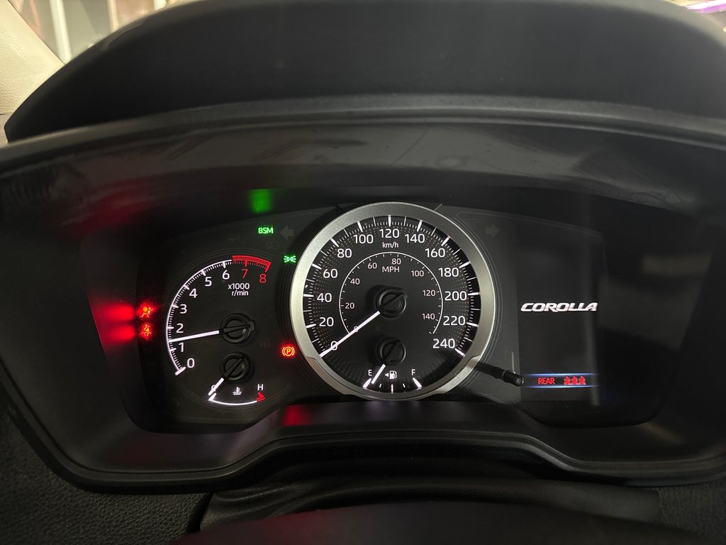 Toyota Corolla LE 2020 à Saint-Jean-Sur-Richelieu, Québec - 17 - w1024h768px