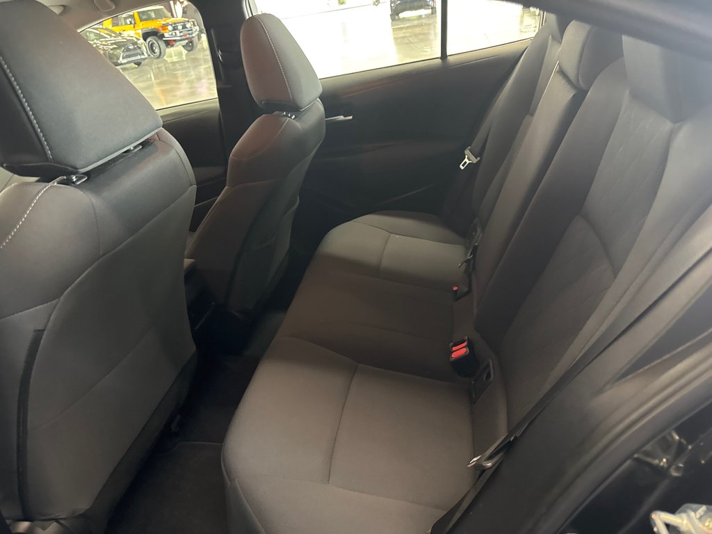 Toyota Corolla LE 2020 à Saint-Jean-Sur-Richelieu, Québec - 14 - w1024h768px