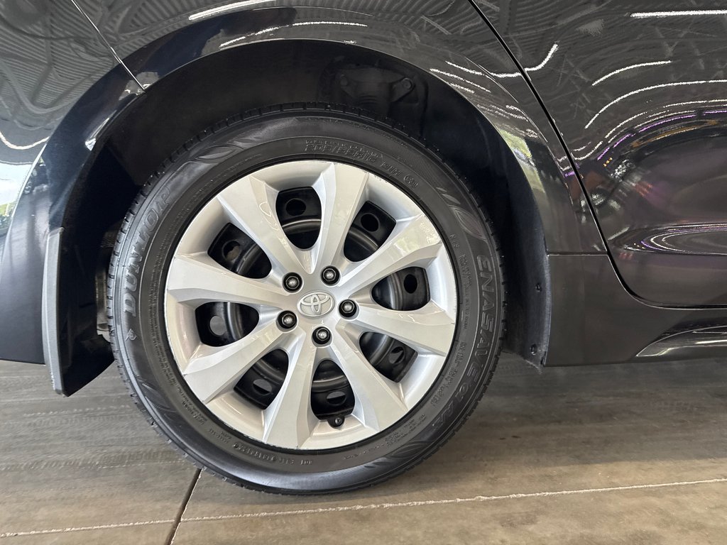 Toyota Corolla LE 2020 à Saint-Jean-Sur-Richelieu, Québec - 11 - w1024h768px