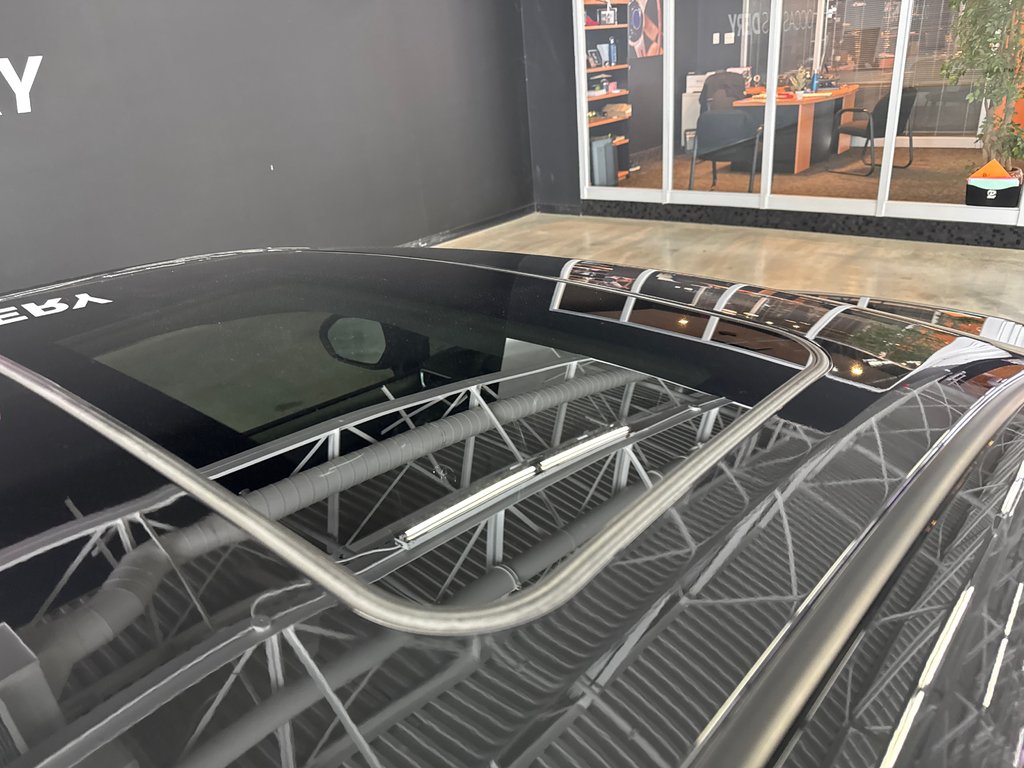 2021 Toyota Corolla LE in Saint-Jean-Sur-Richelieu, Quebec - 5 - w1024h768px