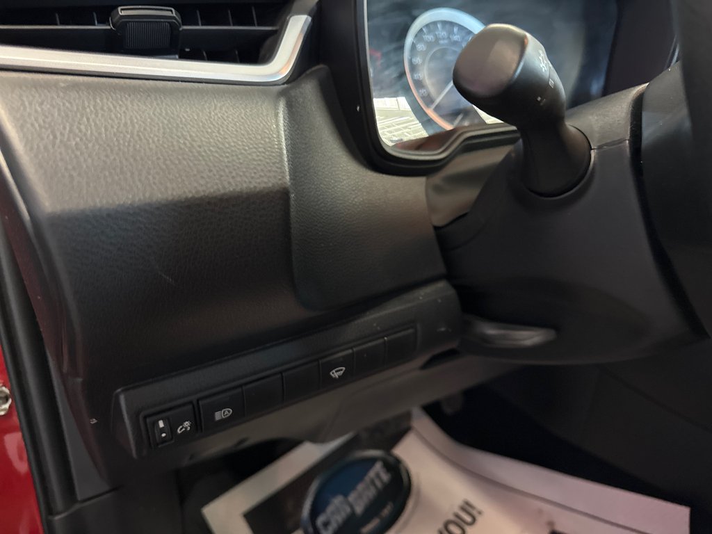 Toyota Corolla LE 2021 à Saint-Jean-Sur-Richelieu, Québec - 13 - w1024h768px