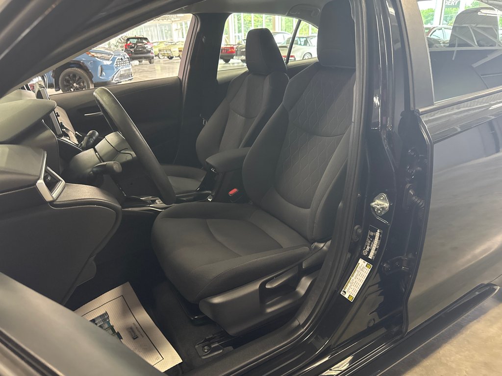 2021 Toyota Corolla LE in Saint-Jean-Sur-Richelieu, Quebec - 7 - w1024h768px