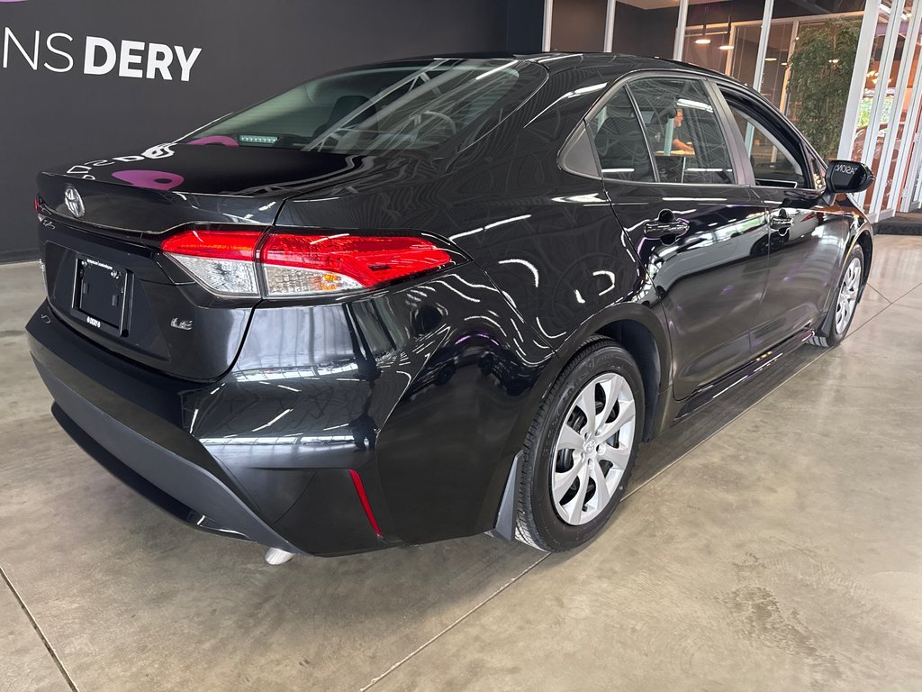 2021 Toyota Corolla LE in Saint-Jean-Sur-Richelieu, Quebec - 4 - w1024h768px