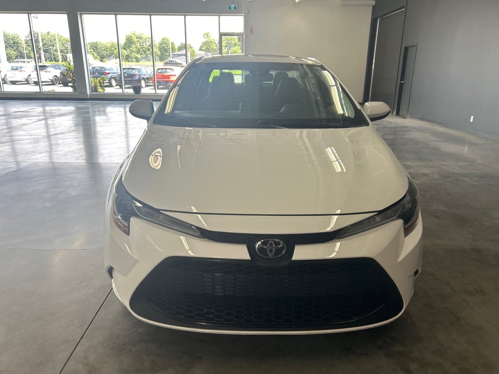 2021 Toyota Corolla LE GROUPE AMÉLIORÉ in Saint-Jean-Sur-Richelieu, Quebec - 2 - w1024h768px