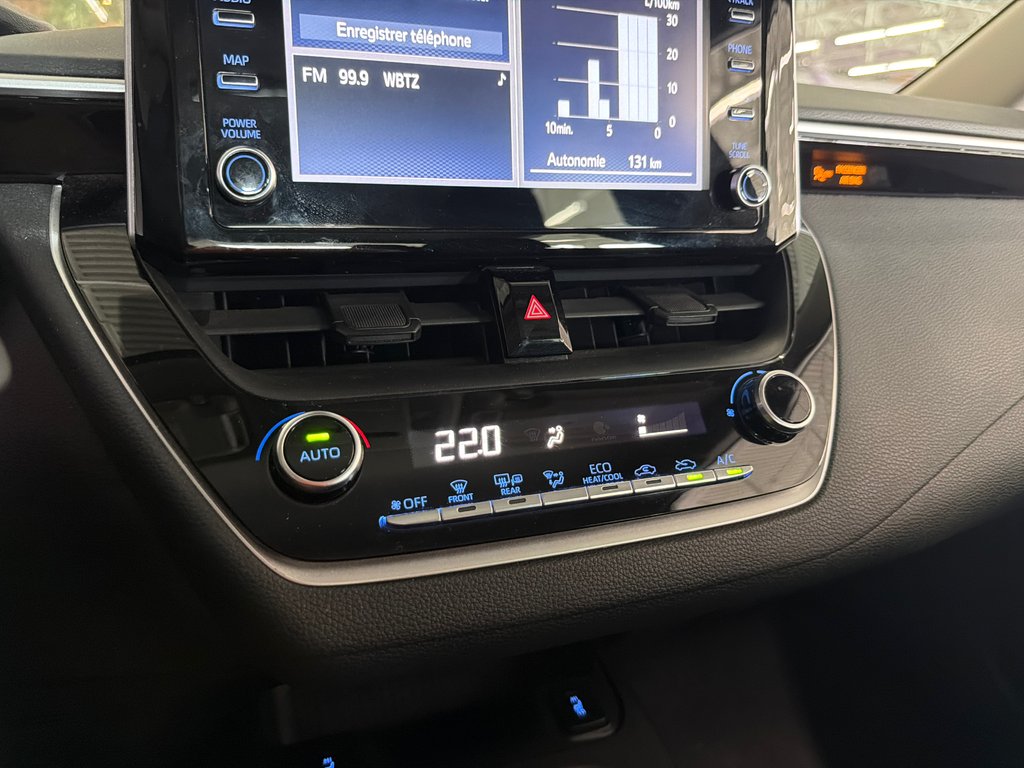 2021 Toyota Corolla LE in Saint-Jean-Sur-Richelieu, Quebec - 16 - w1024h768px