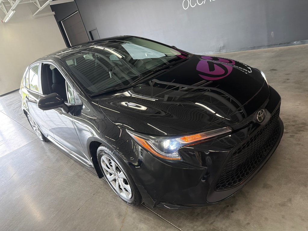 2021 Toyota Corolla LE in Saint-Jean-Sur-Richelieu, Quebec - 2 - w1024h768px