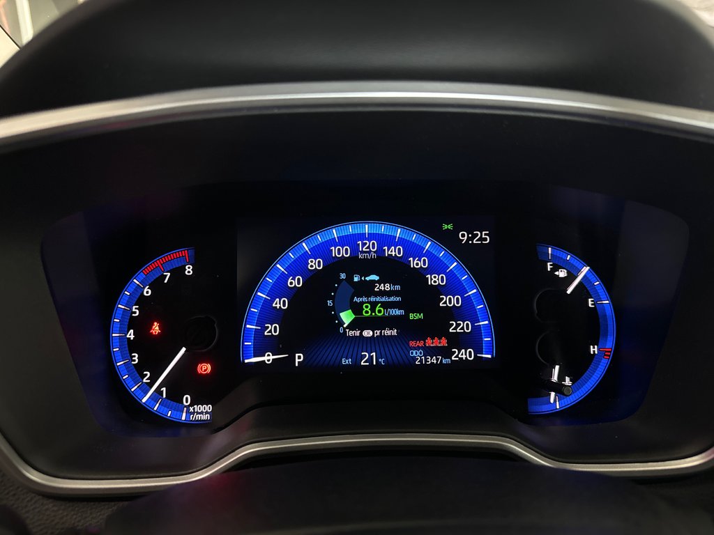 2022 Toyota Corolla XLE in Saint-Jean-Sur-Richelieu, Quebec - 19 - w1024h768px