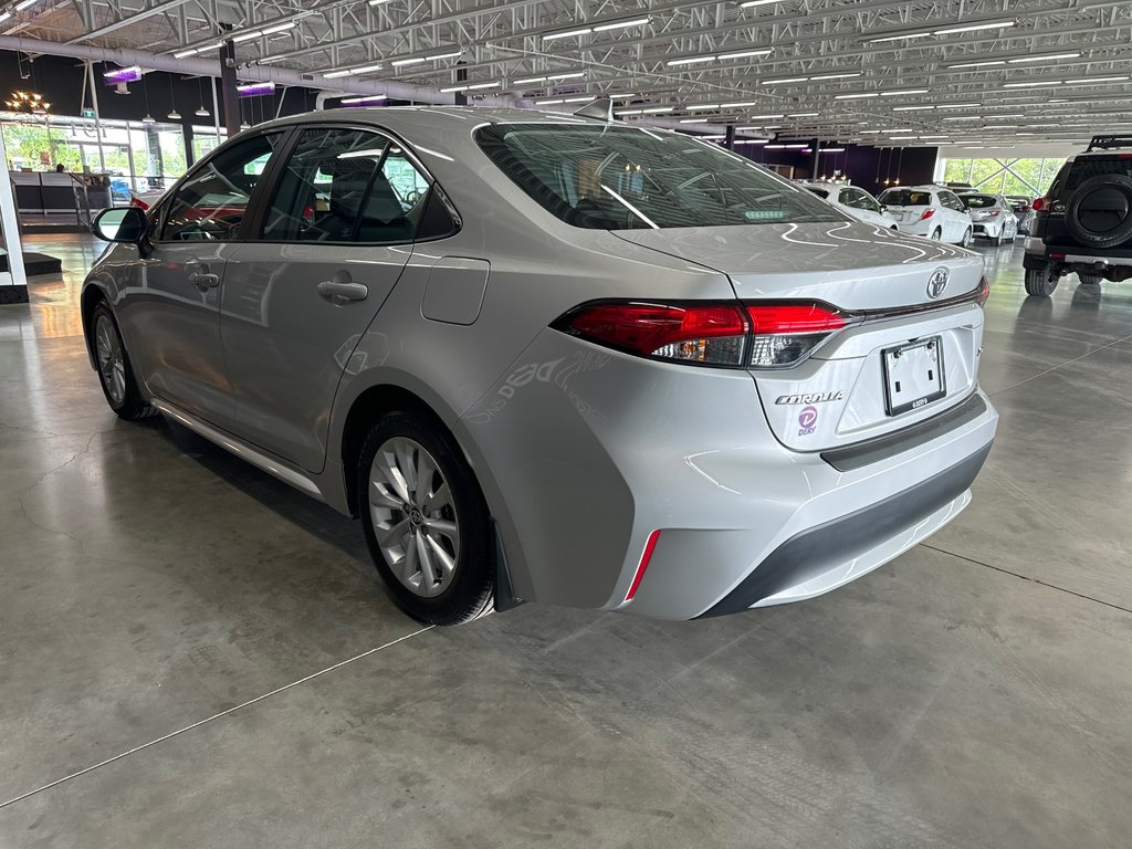 2022 Toyota Corolla XLE in Saint-Jean-Sur-Richelieu, Quebec - 7 - w1024h768px