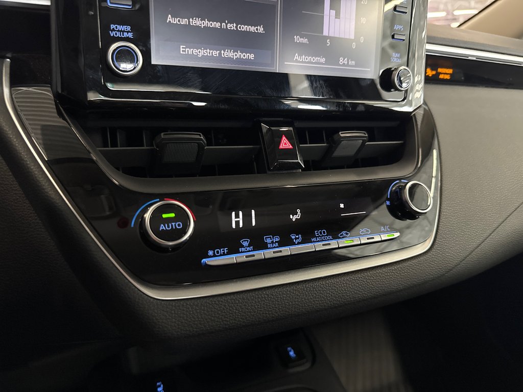 2022 Toyota Corolla LE in Saint-Jean-Sur-Richelieu, Quebec - 19 - w1024h768px