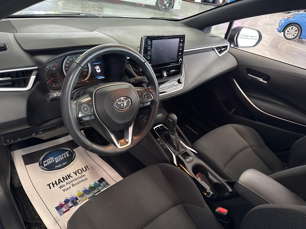 2022 Toyota Corolla SE GROUPE AMÉLIORÉ in Saint-Jean-Sur-Richelieu, Quebec - 12 - w1024h768px