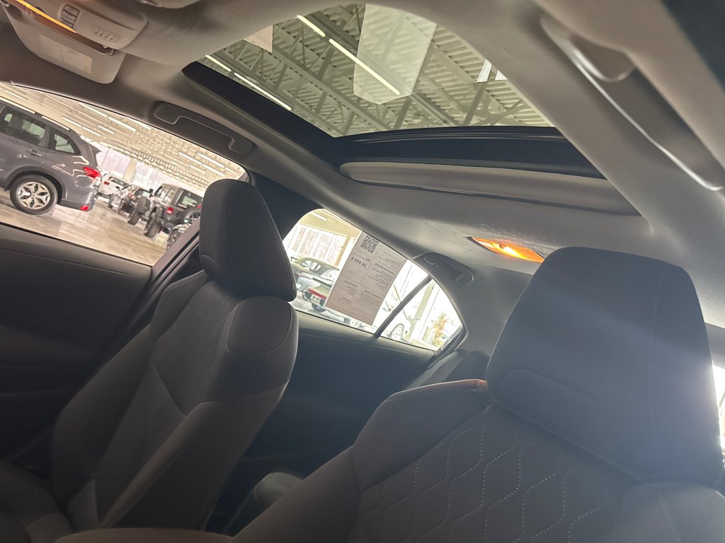 2022 Toyota Corolla LE in Saint-Jean-Sur-Richelieu, Quebec - 12 - w1024h768px