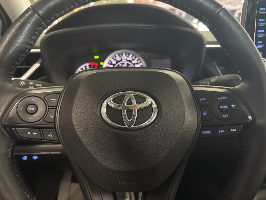 2022 Toyota Corolla LE in Saint-Jean-Sur-Richelieu, Quebec - 17 - w1024h768px