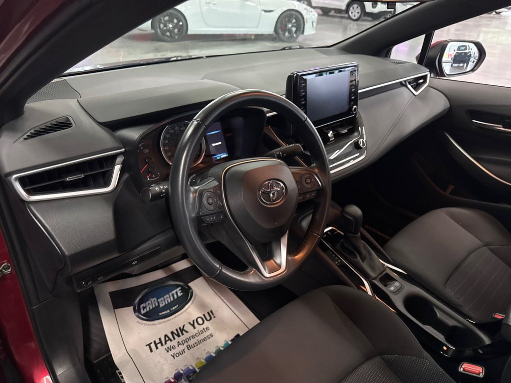 2022 Toyota Corolla SE in Saint-Jean-Sur-Richelieu, Quebec - 10 - w1024h768px