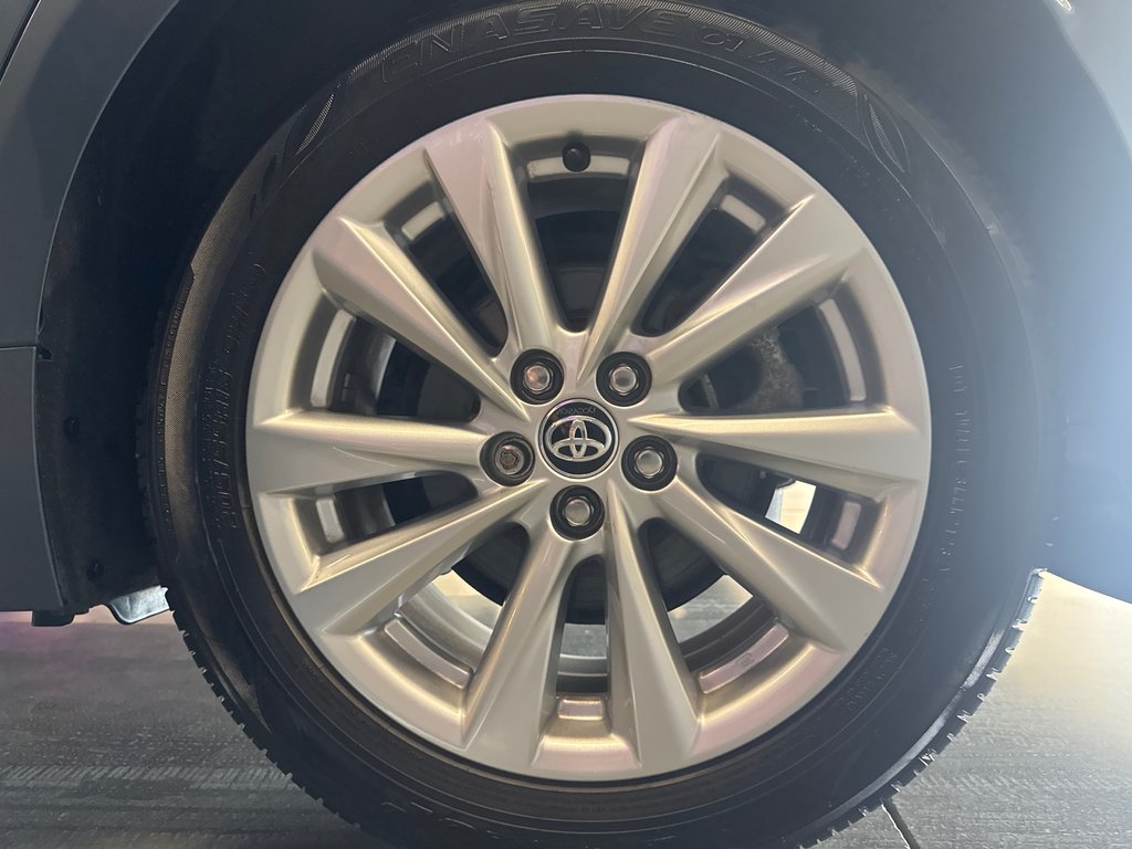 Toyota Corolla  2023 à Saint-Jean-Sur-Richelieu, Québec - 29 - w1024h768px
