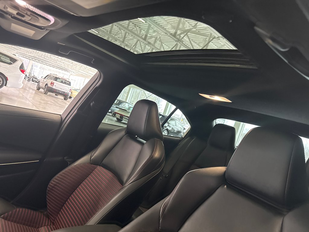 2023 Toyota Corolla XSE in Saint-Jean-Sur-Richelieu, Quebec - 11 - w1024h768px