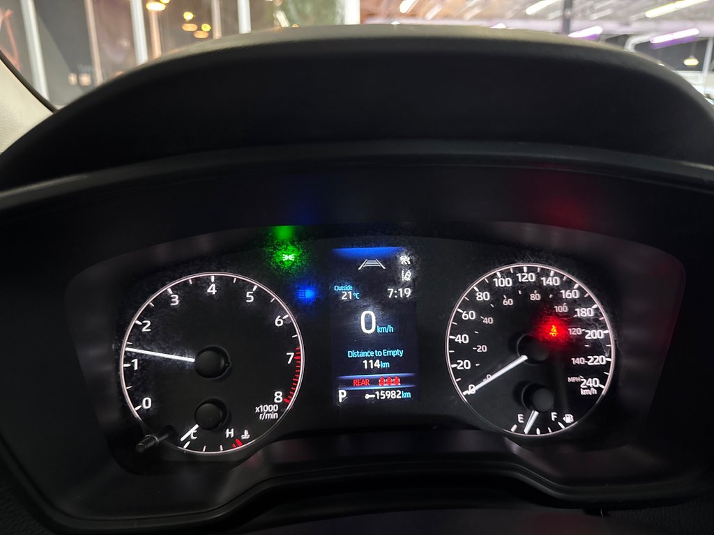 2023 Toyota Corolla LE in Saint-Jean-Sur-Richelieu, Quebec - 16 - w1024h768px