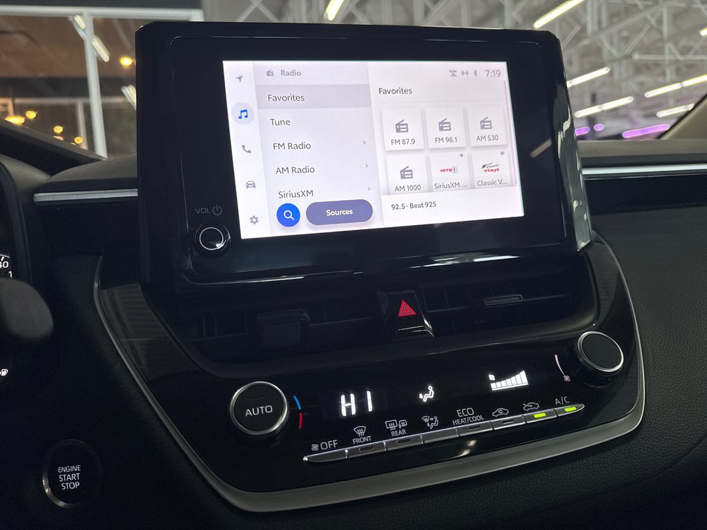 2023 Toyota Corolla LE in Saint-Jean-Sur-Richelieu, Quebec - 19 - w1024h768px