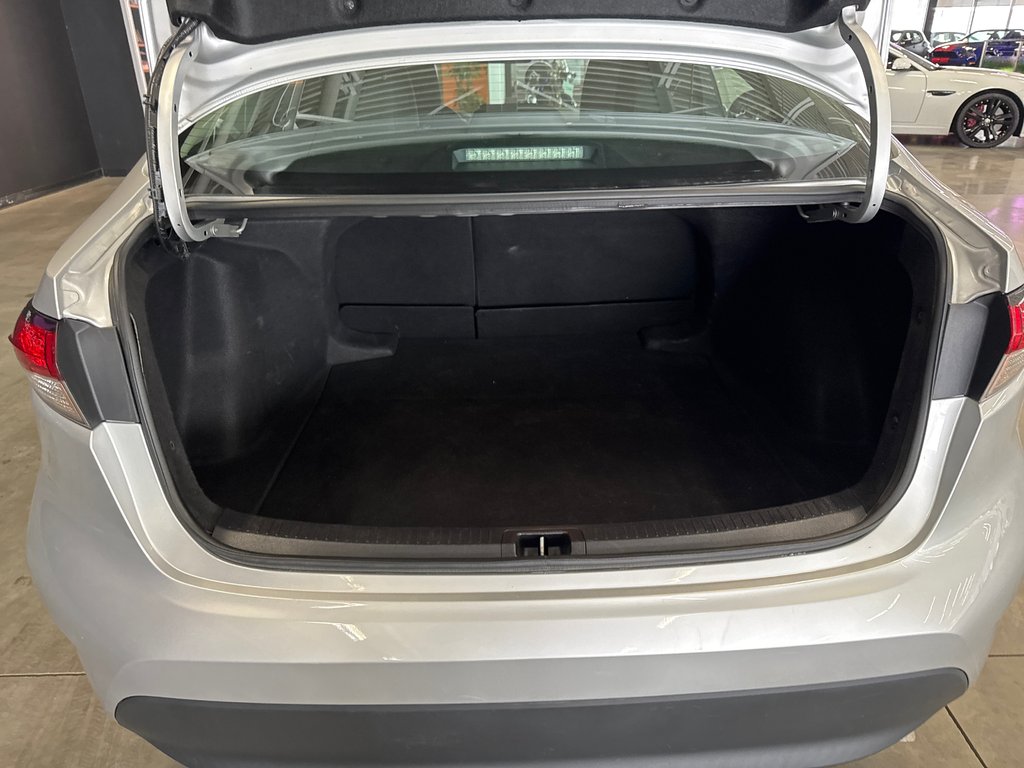 2023 Toyota Corolla LE in Saint-Jean-Sur-Richelieu, Quebec - 8 - w1024h768px