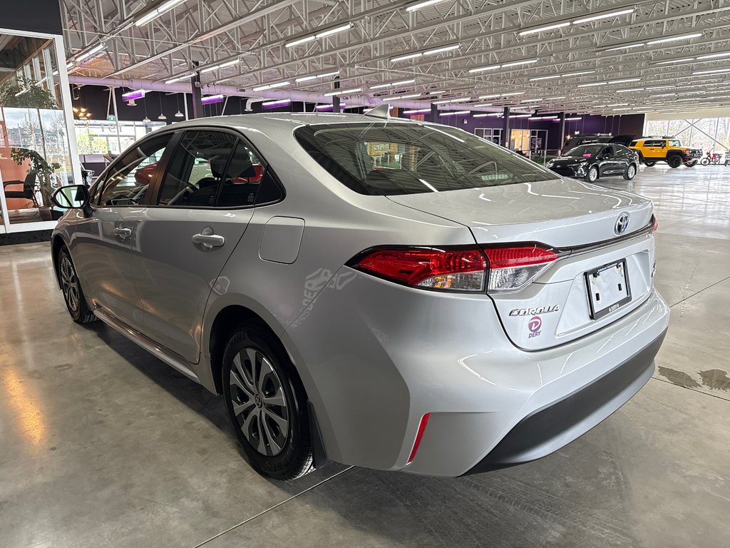2024 Toyota Corolla Hybrid LE in Saint-Jean-Sur-Richelieu, Quebec - 8 - w1024h768px