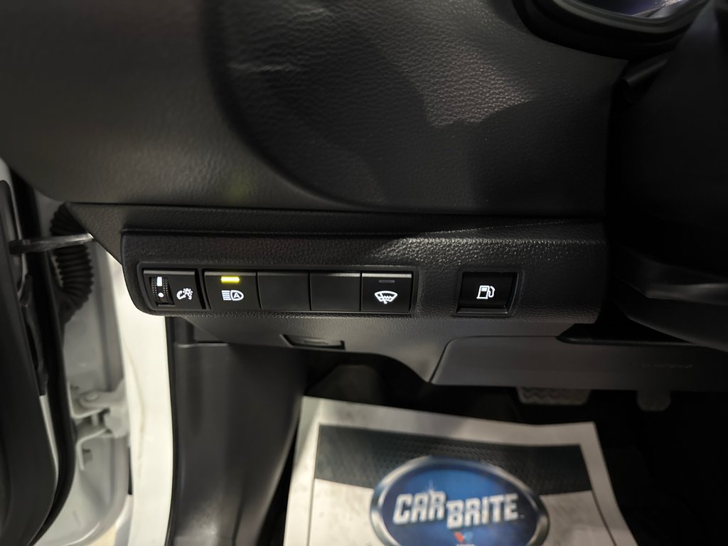 2024 Toyota Corolla Hybrid LE in Saint-Jean-Sur-Richelieu, Quebec - 23 - w1024h768px