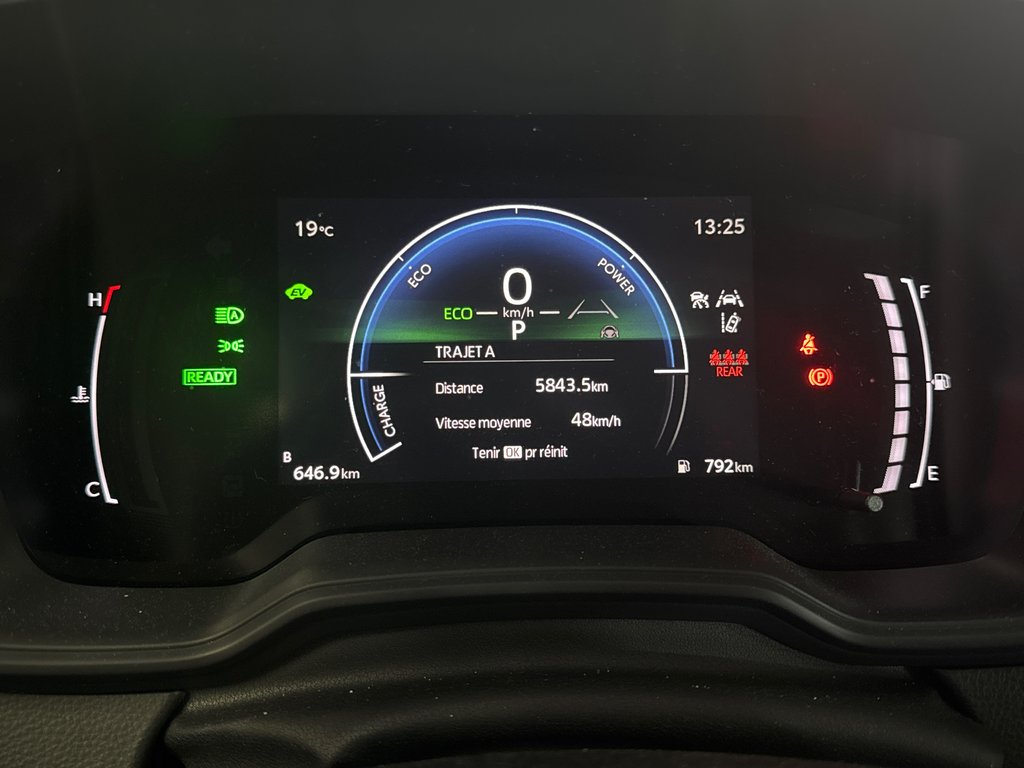 2025 Toyota Corolla Hybrid LE in Saint-Jean-Sur-Richelieu, Quebec - 27 - w1024h768px