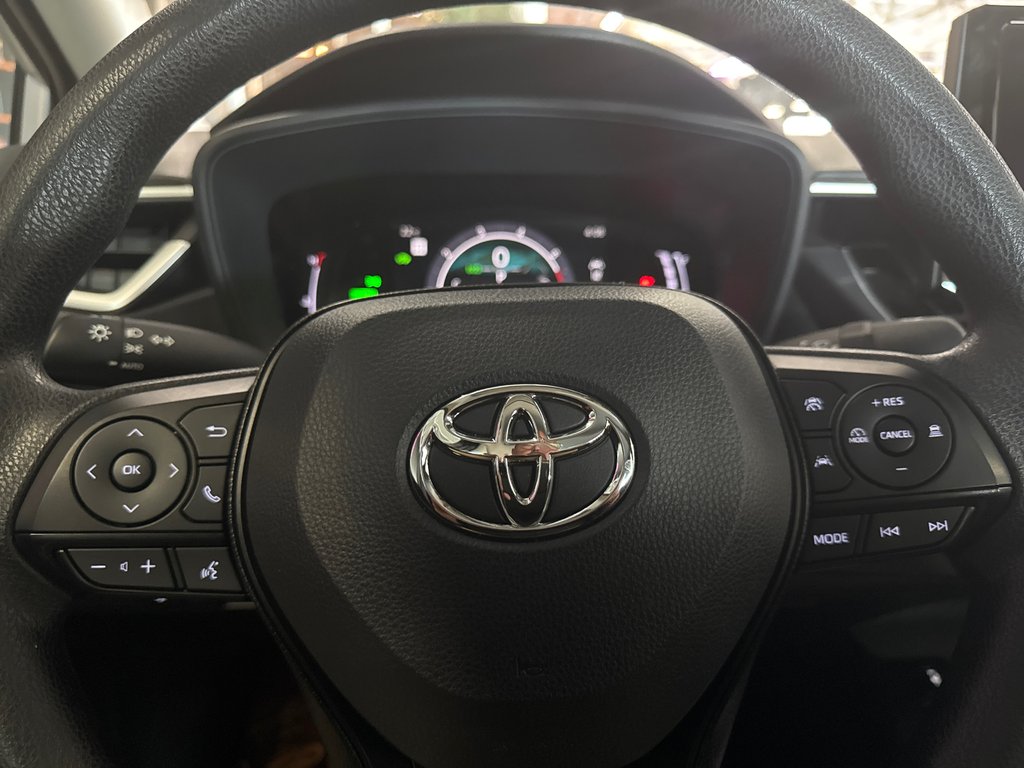 Toyota Corolla Hybrid LE 2025 à Saint-Jean-Sur-Richelieu, Québec - 11 - w1024h768px