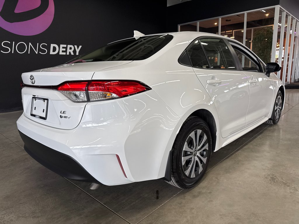 2026 Toyota Corolla Hybrid LE in Saint-Jean-Sur-Richelieu, Quebec - 5 - w1024h768px