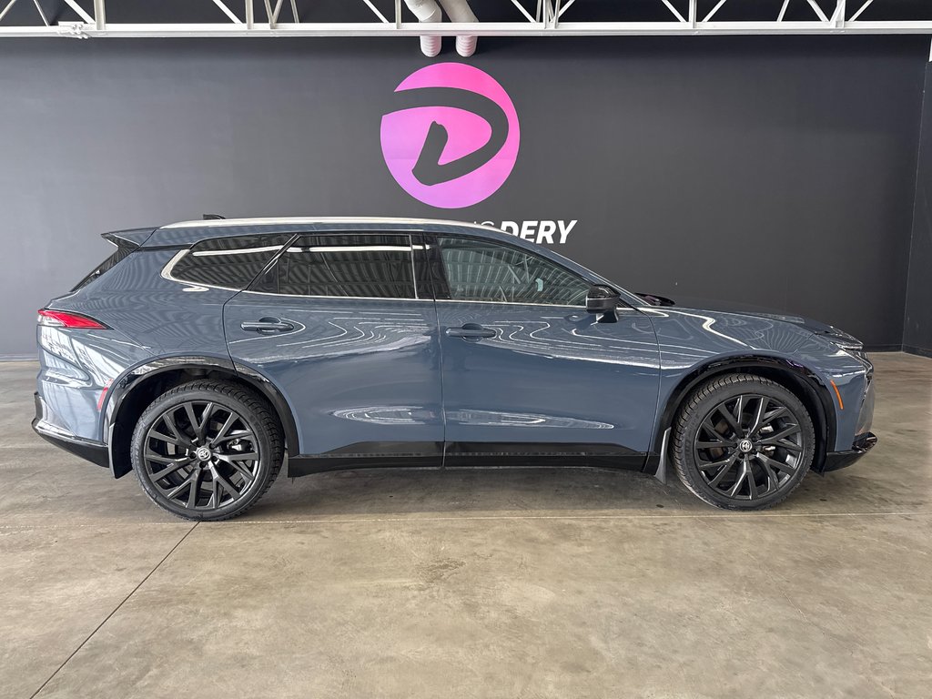 2025 Toyota Crown Signia LIMITED in Saint-Jean-Sur-Richelieu, Quebec - 1 - w1024h768px