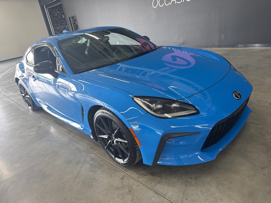 2024 Toyota GR86 Premium in Saint-Jean-Sur-Richelieu, Quebec - 2 - w1024h768px