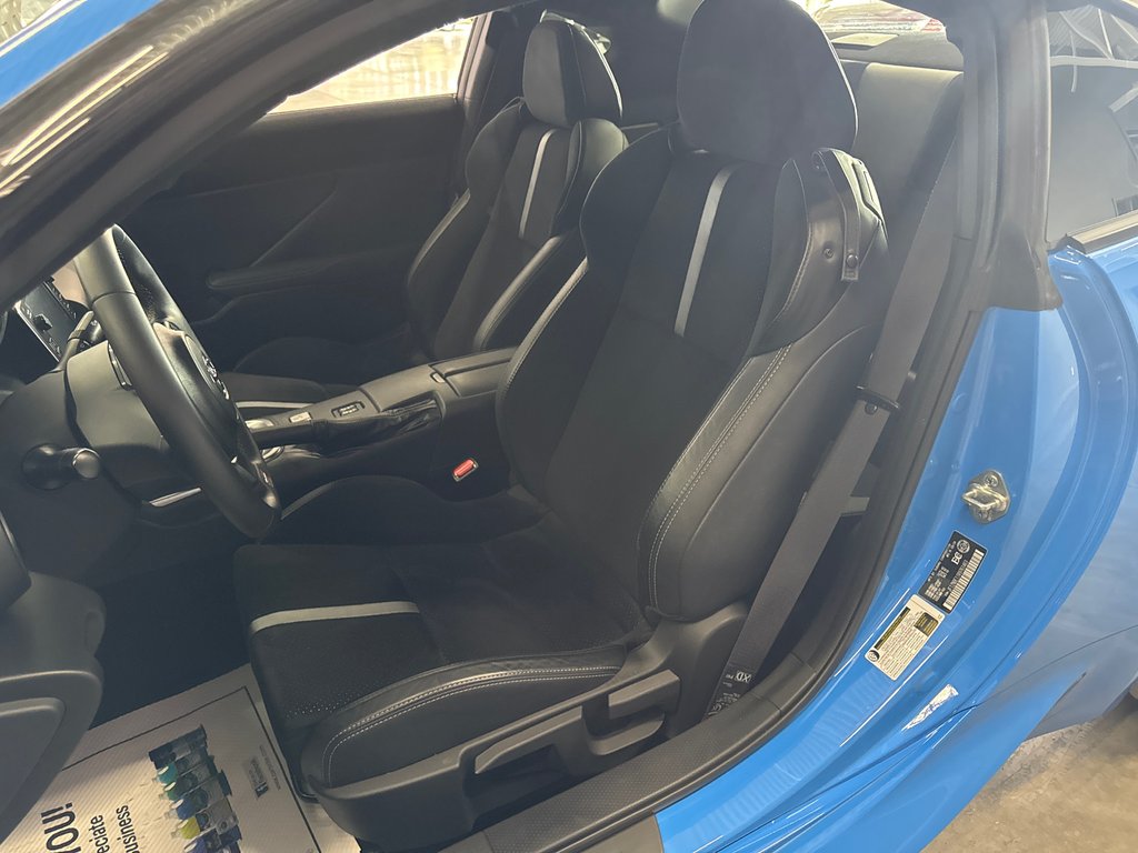 2024 Toyota GR86 Premium in Saint-Jean-Sur-Richelieu, Quebec - 10 - w1024h768px