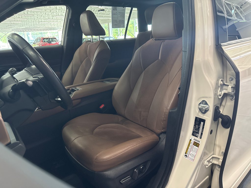 Toyota Grand Highlander Hybrid Platinum 2024 à Saint-Jean-Sur-Richelieu, Québec - 10 - w1024h768px