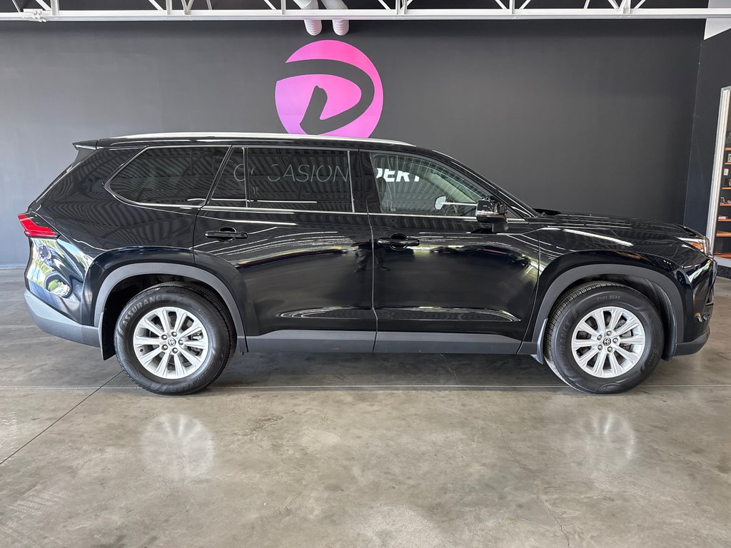 Toyota Grand Highlander HYBRIDE XLE 2024 à Saint-Jean-Sur-Richelieu, Québec - 1 - w1024h768px