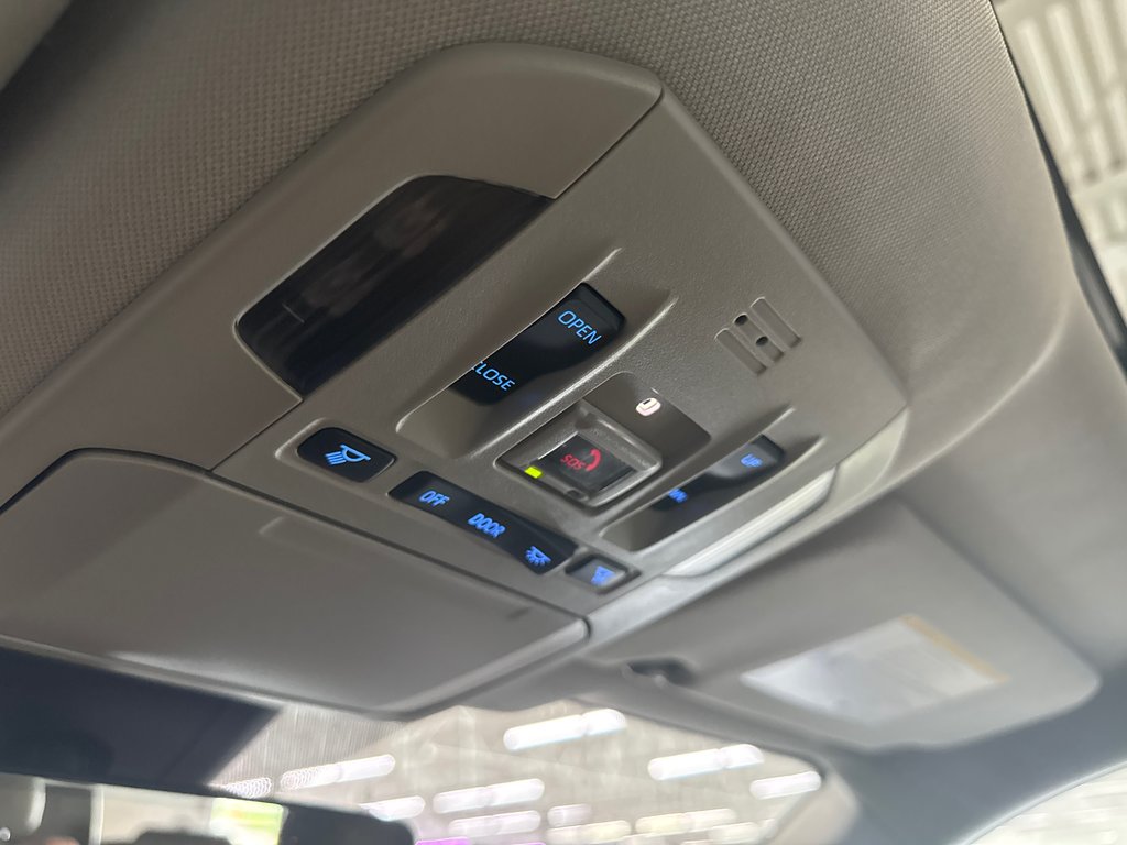 2022 Toyota Highlander XLE in Saint-Jean-Sur-Richelieu, Quebec - 20 - w1024h768px