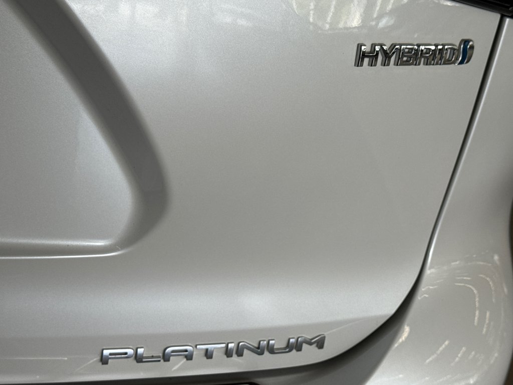Toyota Highlander Hybrid Limited 2022 à Saint-Jean-Sur-Richelieu, Québec - 8 - w1024h768px