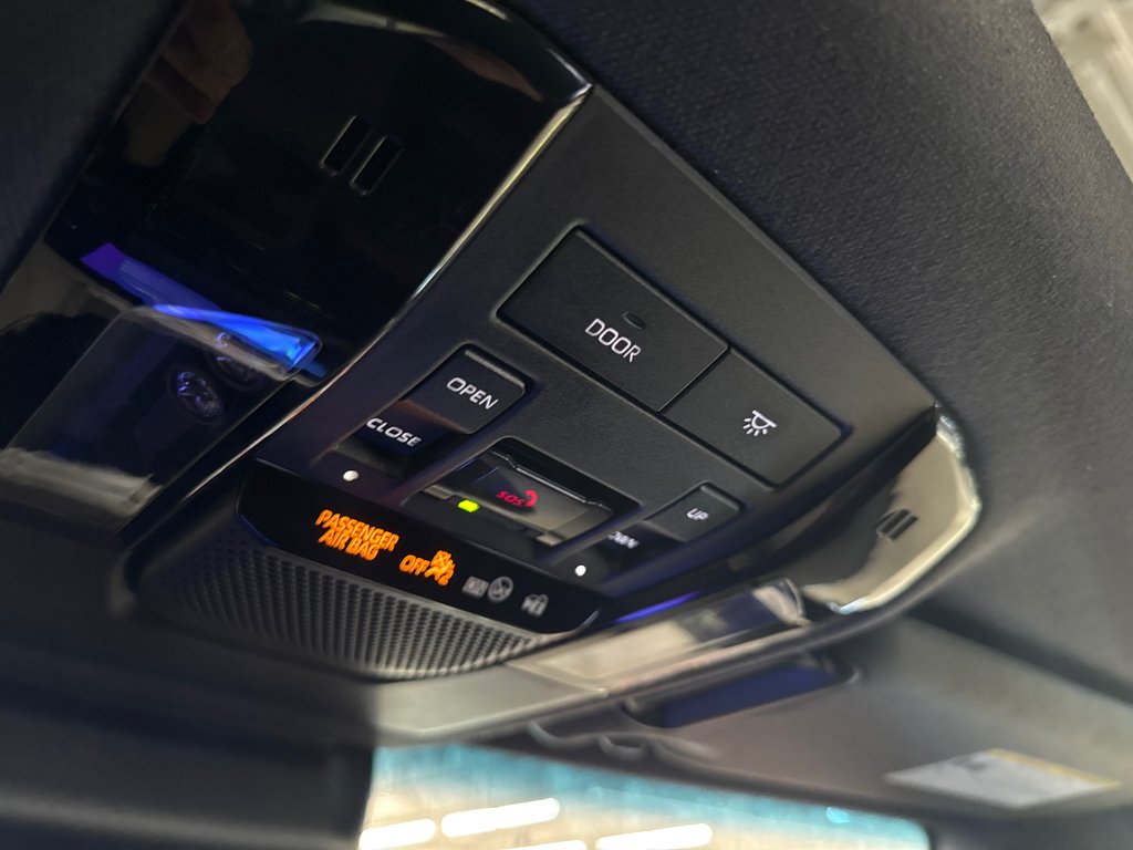 Toyota Land Cruiser PREMIUM 2025 à Saint-Jean-Sur-Richelieu, Québec - 21 - w1024h768px