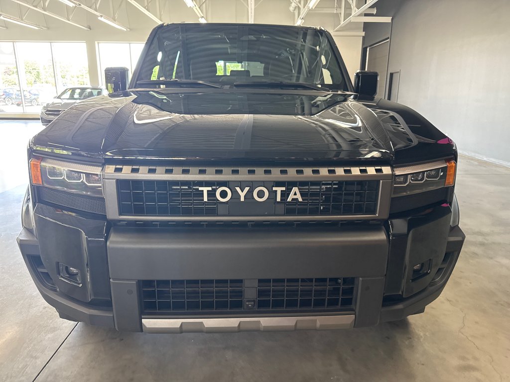 Toyota Land Cruiser PREMIUM 2025 à Saint-Jean-Sur-Richelieu, Québec - 3 - w1024h768px
