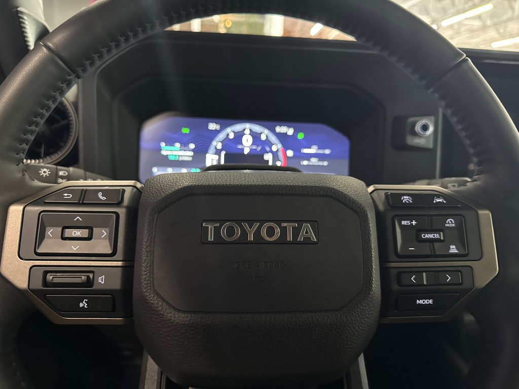 Toyota Land Cruiser PREMIUM 2025 à Saint-Jean-Sur-Richelieu, Québec - 15 - w1024h768px