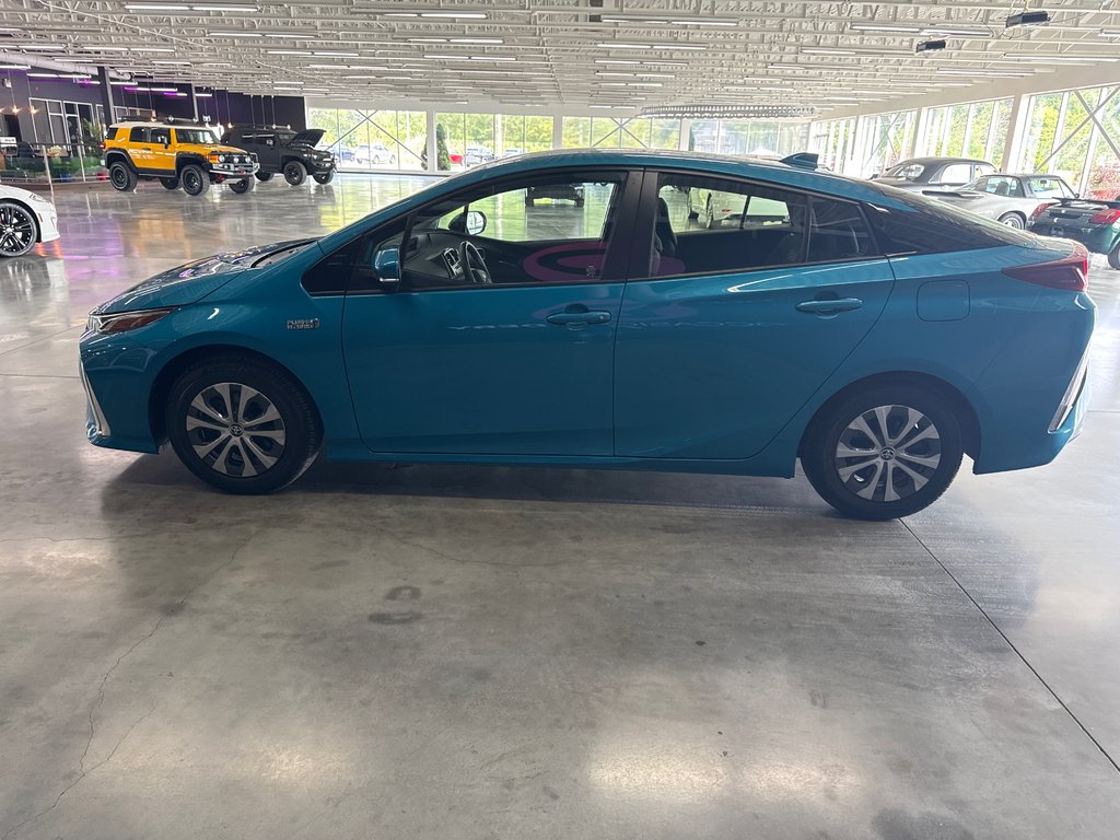 Toyota PRIUS PRIME BASE 2021 à Saint-Jean-Sur-Richelieu, Québec - 6 - w1024h768px