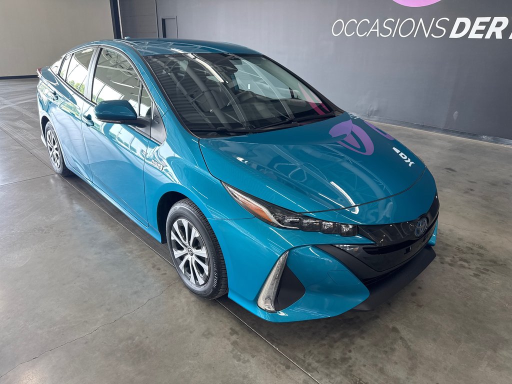 Toyota PRIUS PRIME BASE 2021 à Saint-Jean-Sur-Richelieu, Québec - 3 - w1024h768px