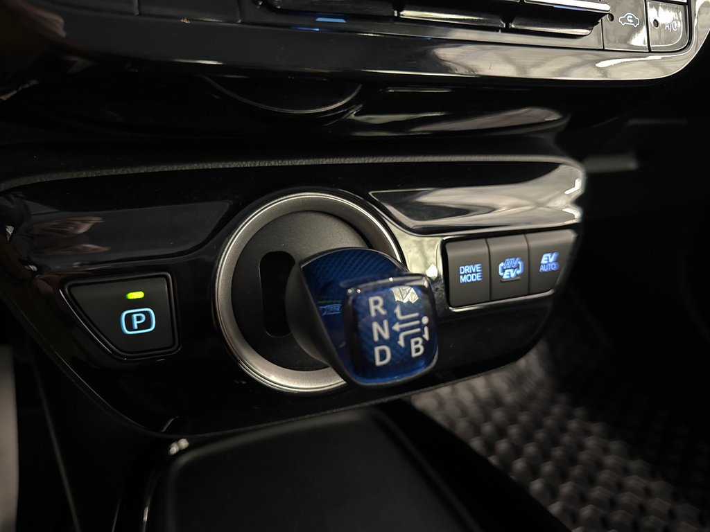 2021 Toyota Prius Prime in Saint-Jean-Sur-Richelieu, Quebec - 20 - w1024h768px